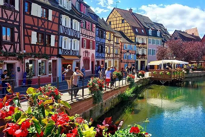 PARIS - COLMAR// MULHOUSE