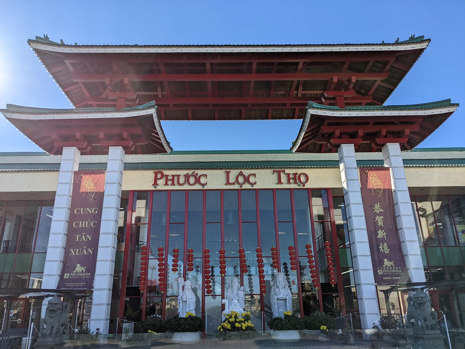 LAS VEGAS – LOS ANGELES – PHƯỚC LỘC THỌ – SÂN BAY
