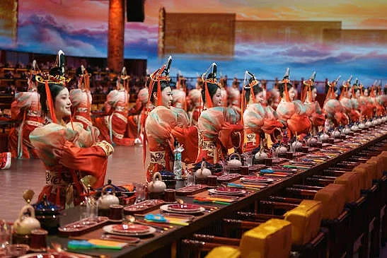 THÀNH ĐÔ - CỬU TRẠI CÂU - LẠC SƠN ĐẠI PHẬT — ảnh 4