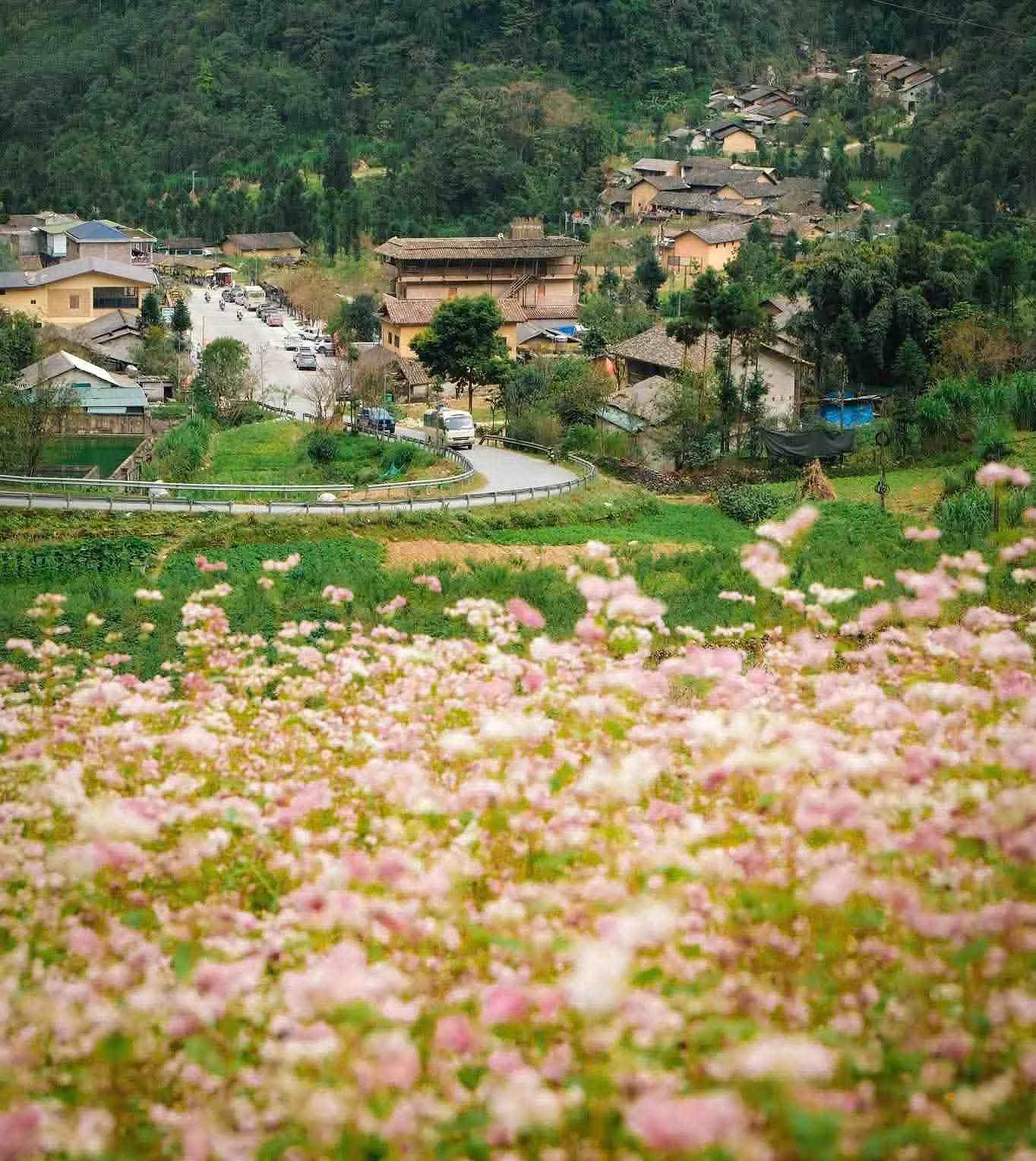 HÀ GIANG - QUẢNG BẠ - ĐỒNG VĂN