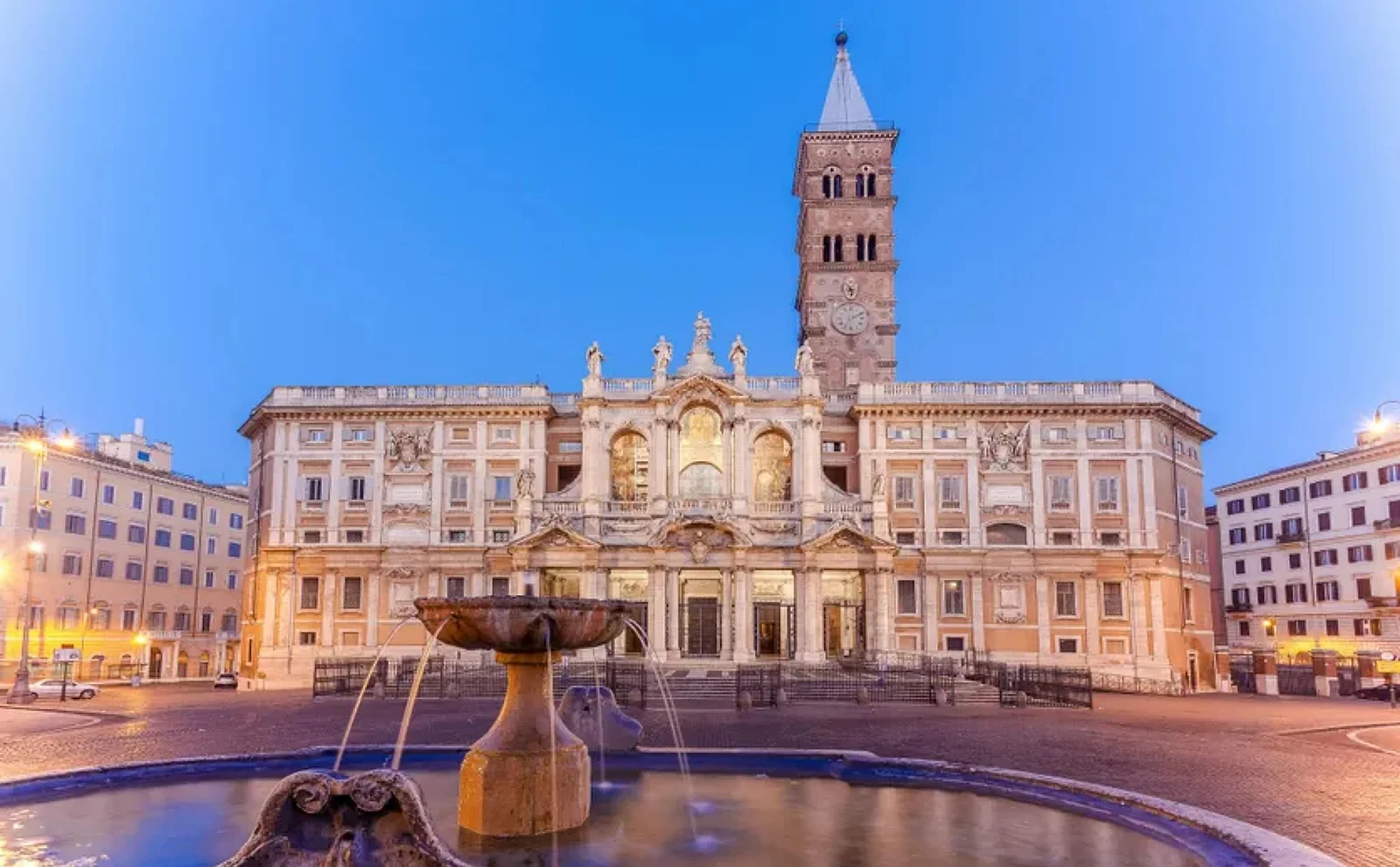 ROME - VATICAN - AIRPORT