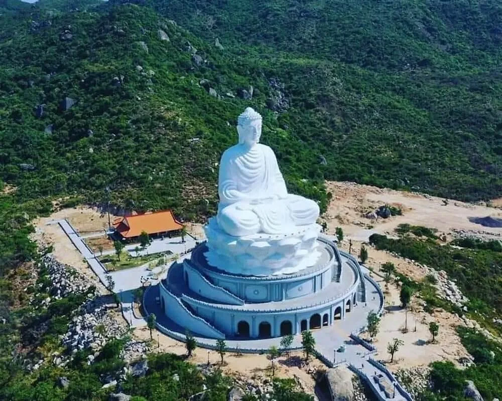 NGÀY 1: PHÚ YÊN – QUY NHƠN – KÌ CO – EO GIÓ