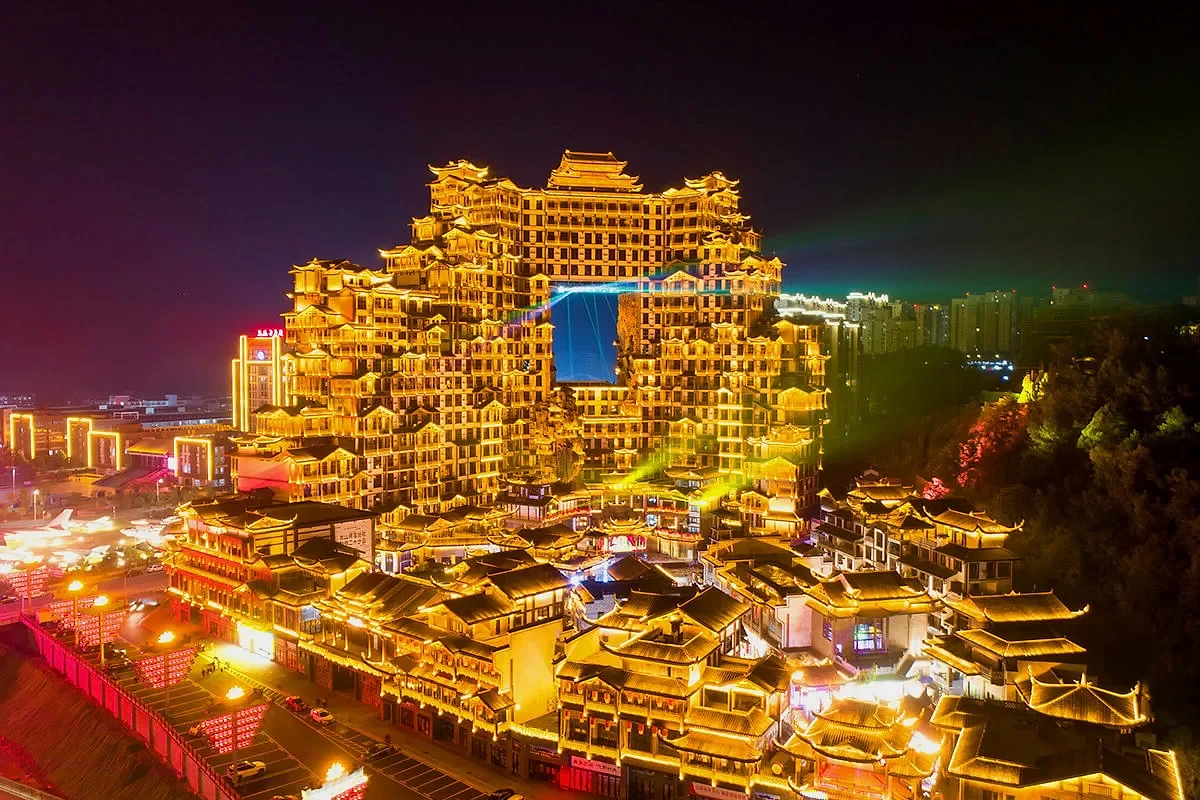 TRƯƠNG GIA GIỚI - THIÊN MÔN SƠN