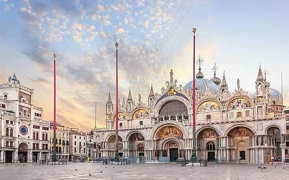 MILAN - VENICE ISLAND - VENICE MESTRE